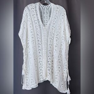 White crochet lace poncho,top cover-up, boho style.Peekaboo design,side tassels